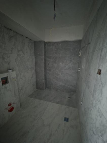 Garsonieră decomandată în Baza 3