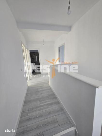 Casă cu 5 camere cu Teren 252 Mp în Valea Lupului
