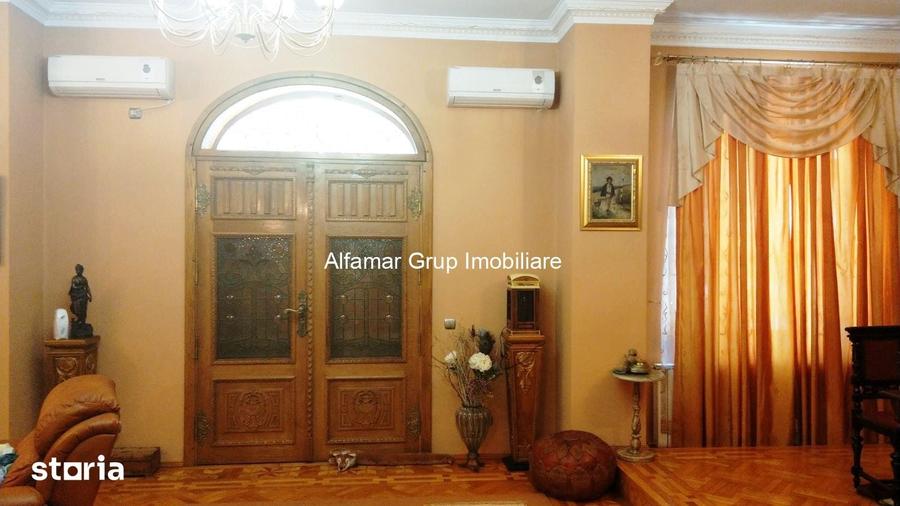 Casă cu 5 camere cu Teren 680 Mp în Cotroceni