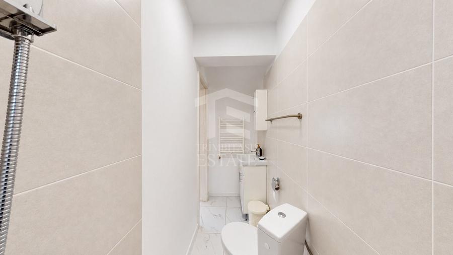 Casă individuală cu 3 camere cu Canalizare în Tunari