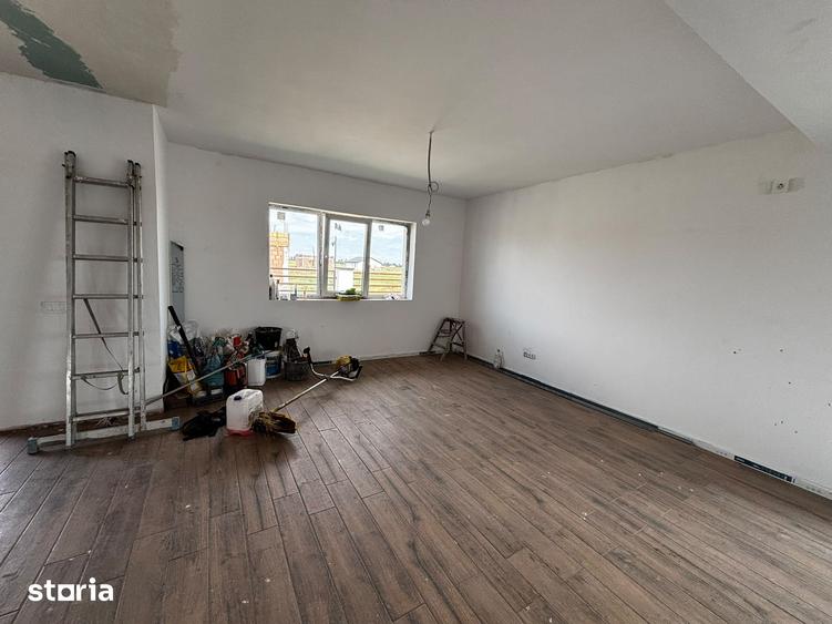 Casă cu 3 camere cu Teren 350 Mp în Berceni