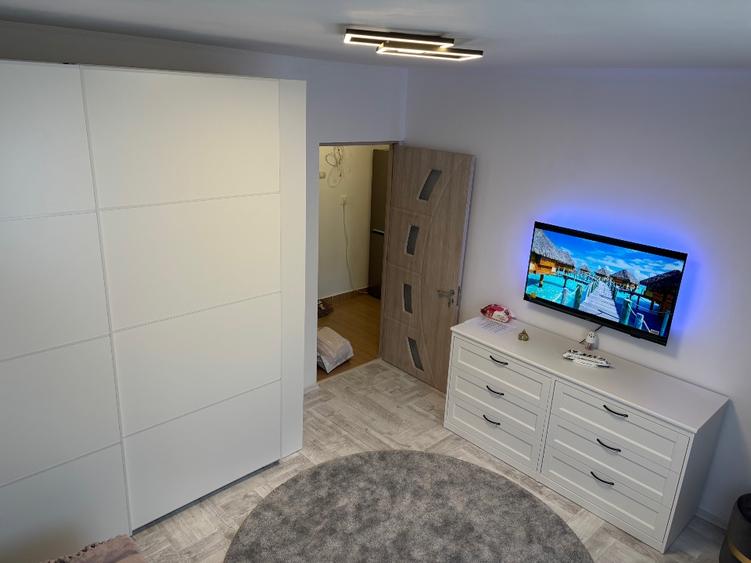 Apartament cu 2 camere decomandat în Inel II