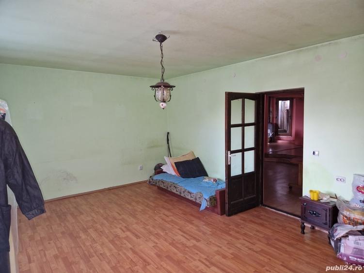 Casă cu 4 camere cu Teren 700 Mp în Colun