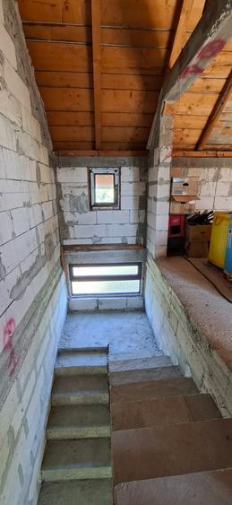 Casă cu 4 camere cu Teren 1000 Mp în Bâldana