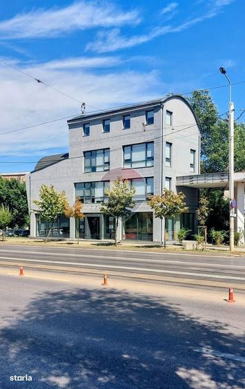 Spațiu comercial, de 160 mp, în Central