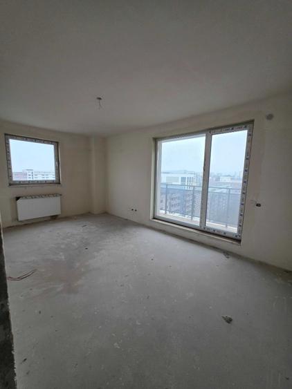 Apartament cu 3 camere nedecomandat în Central