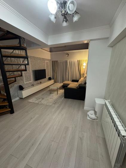 Apartament cu 4 camere decomandat în Barieră