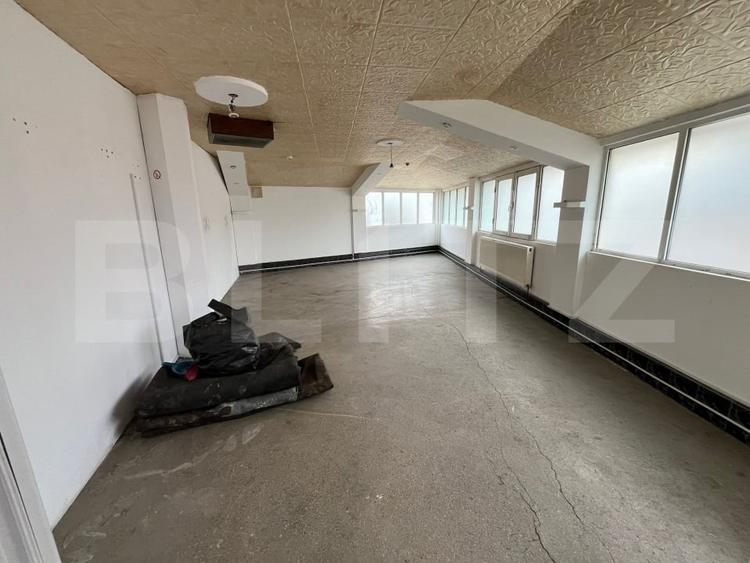 Spațiu comercial, de 220 mp, în Exterior Nord