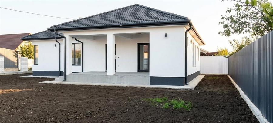 Casă cu 3 camere cu Teren 436 Mp în Sântandrei