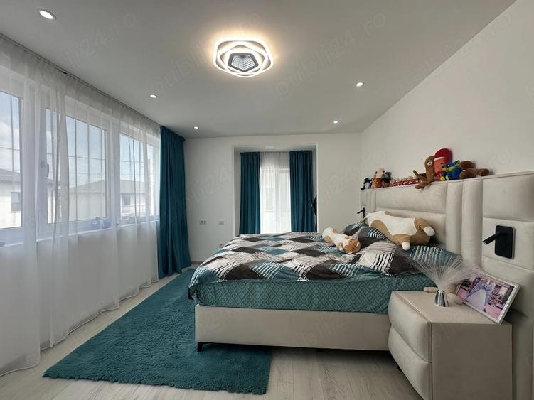 Casă cu 5 camere cu Teren 600 Mp în Central