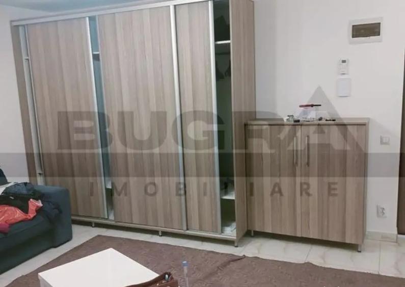 Apartament cu 3 camere decomandat în Mărăști