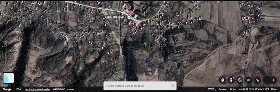 Teren de 3930 mp, în Ilovăț