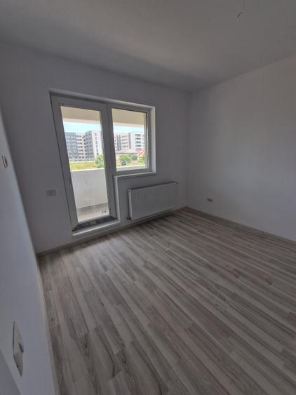 Apartament cu 3 camere decomandat în Brâncoveanu