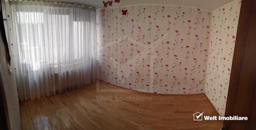 Casă cu 6 camere cu Canalizare în Bună Ziua