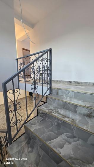 Casă cu 3 camere cu Teren 380 Mp în Bârnova