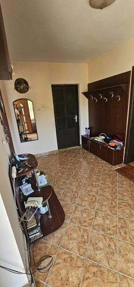 Casă cu 4 camere în Teaca