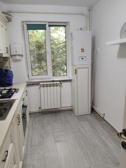 Apartament cu 2 camere semidecomandat în Tătărași