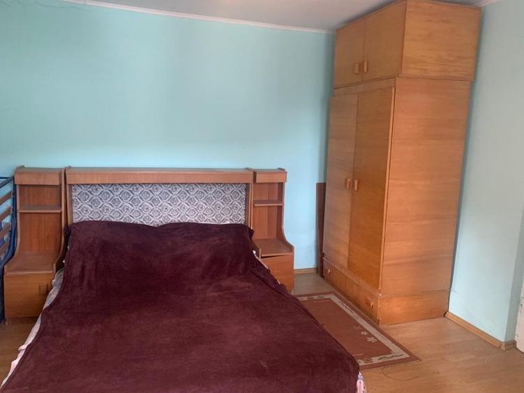 Apartament cu 2 camere semidecomandat, mobilat în Central