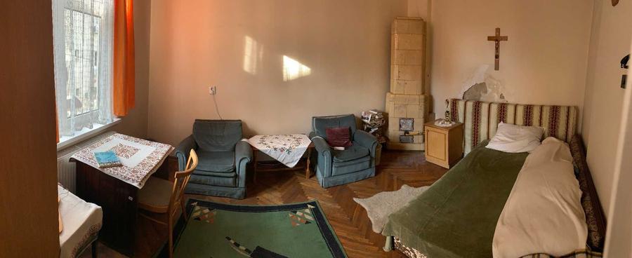 Casă cu 4 camere în Unirii