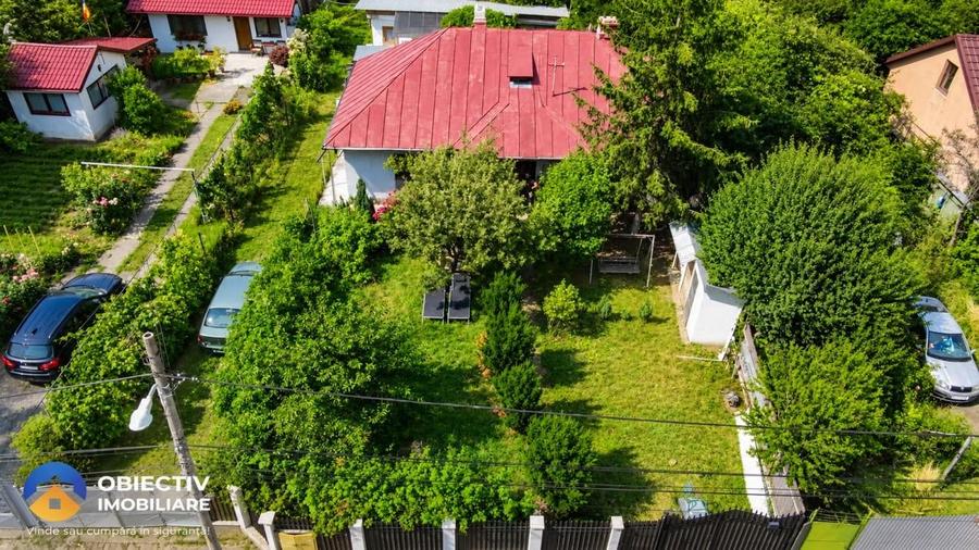 Casă cu 4 camere cu Canalizare în Dărmănești