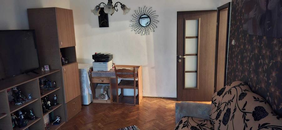 Apartament cu 3 camere decomandat în Gării