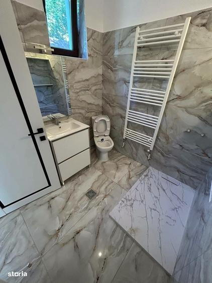 Spațiu comercial, de 55 mp, în Central