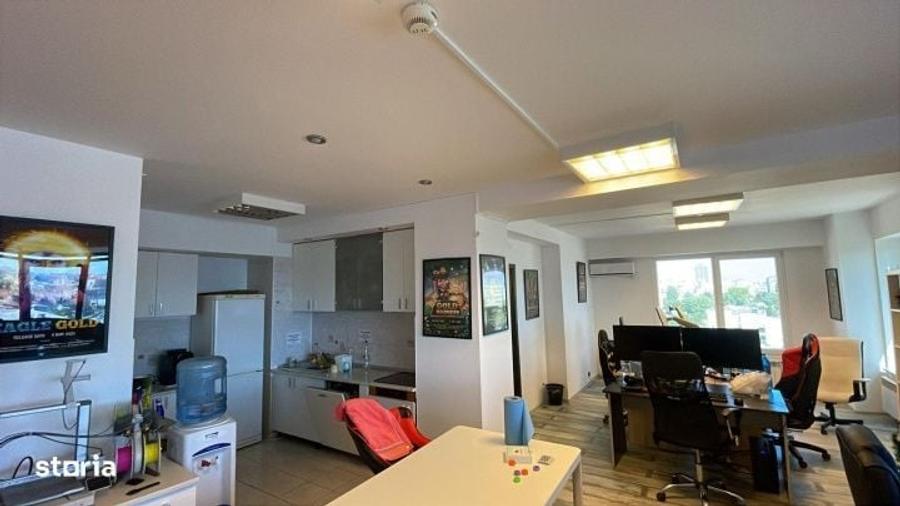 Apartament cu 4 camere decomandat în Universitate