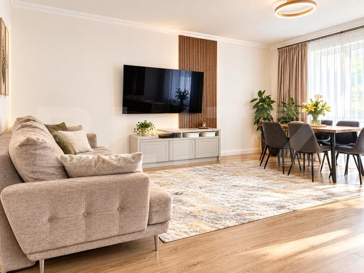 Duplex cu 5 camere cu Canalizare în Giroc