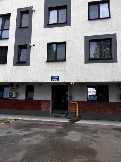Apartament cu 2 camere decomandat în Berceni
