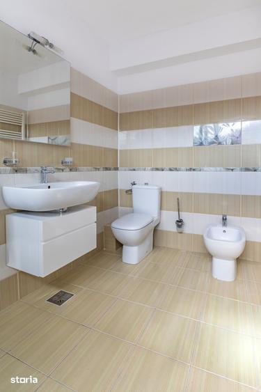 Casă cu 5 camere cu Teren 650 Mp în Agigea