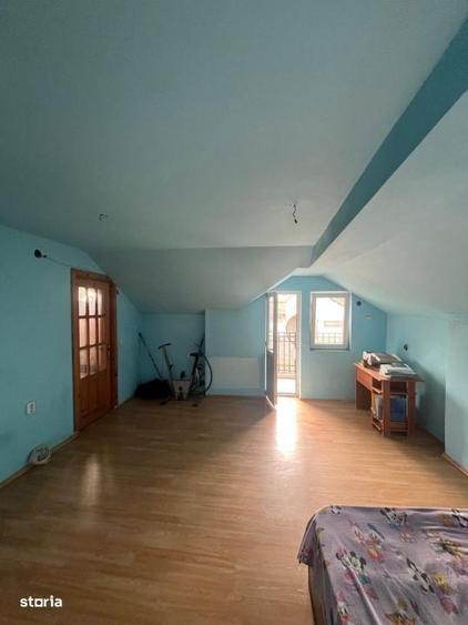 Casă cu 4 camere cu Teren 468 Mp în Bariera Vâlcii