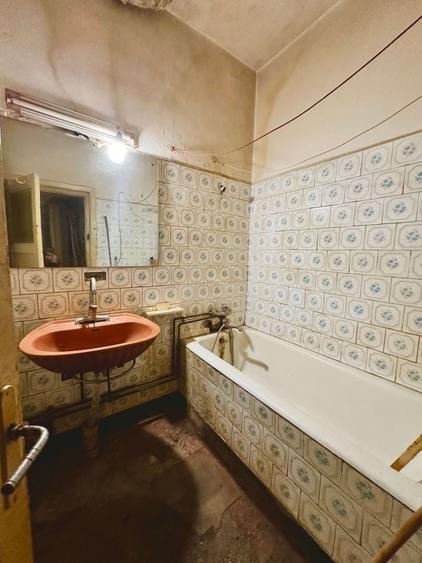 Apartament cu 3 camere decomandat în Vatra Luminoasă