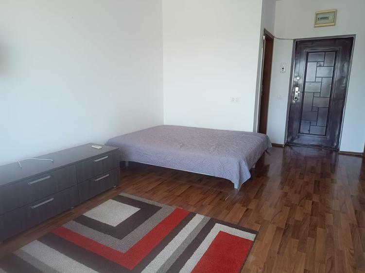 Garsonieră decomandată în Liviu Rebreanu