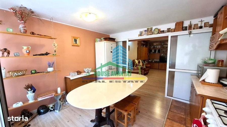 Apartament cu 3 camere în Central