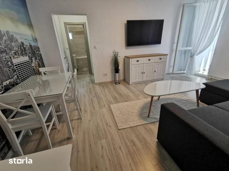 Apartament cu 2 camere semidecomandat în Central