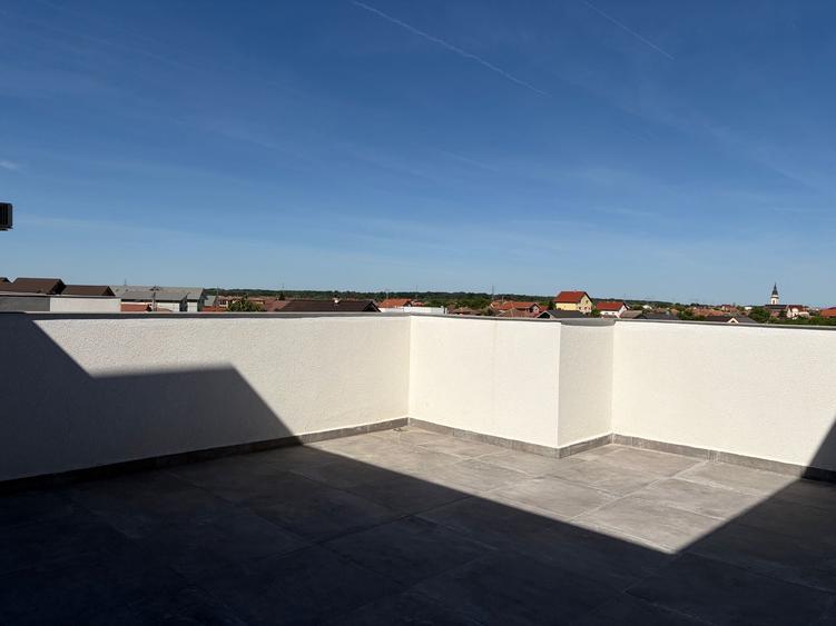Apartament cu 2 camere decomandat în Giarmata-Vii