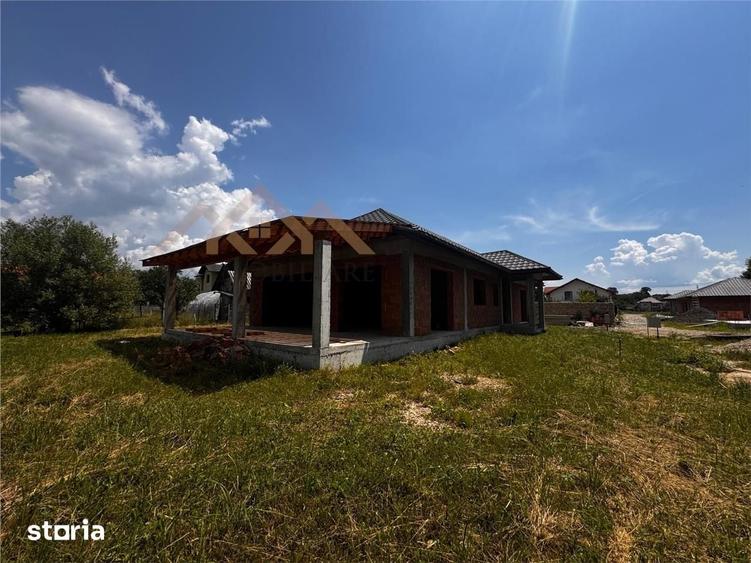 Casă cu 4 camere cu Teren 630 Mp în Central