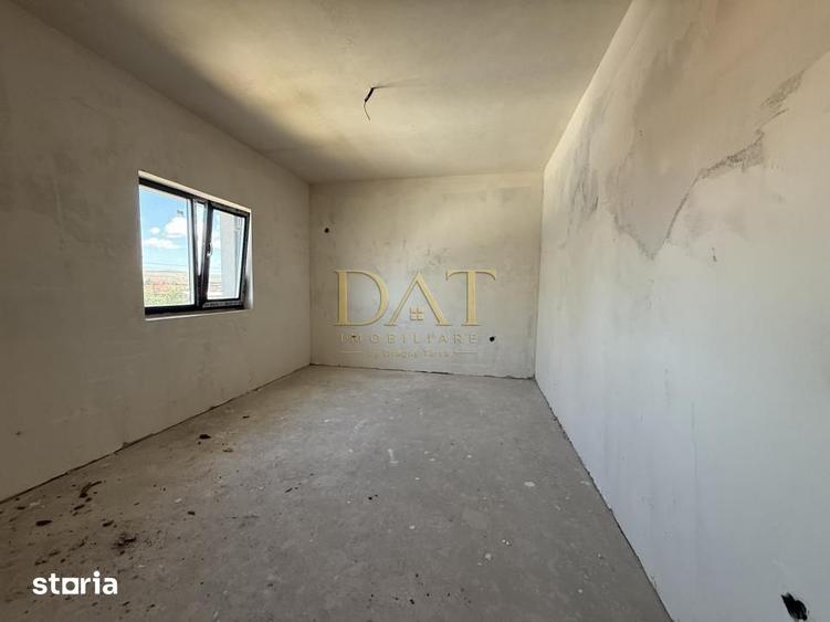 Casă cu 4 camere cu Teren 403 Mp în Dâmbul Rotund
