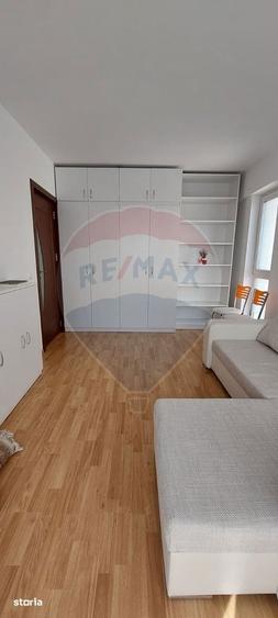 Apartament cu 2 camere decomandat în Galata