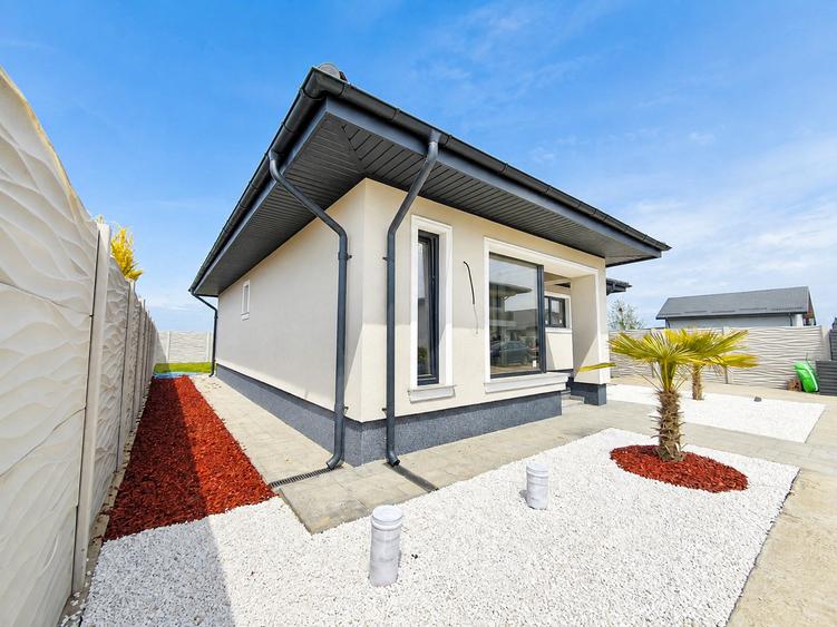 Casă individuală cu 4 camere cu Teren 375 Mp în Berceni