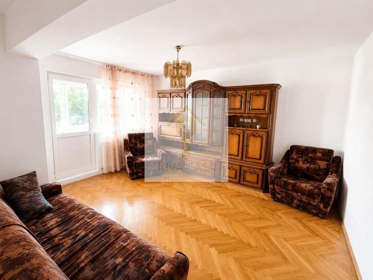 Apartament cu 3 camere în Rogerius