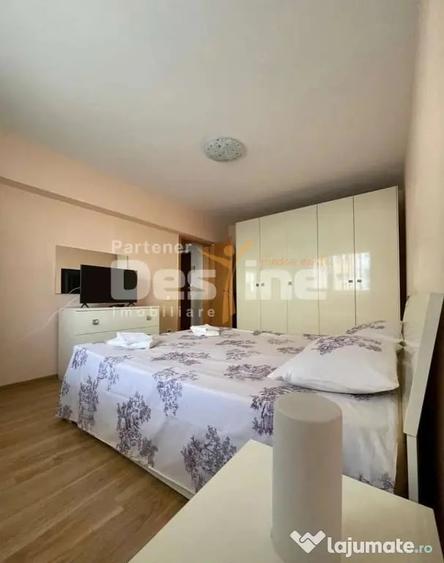 Apartament cu 2 camere decomandat în Tractorul