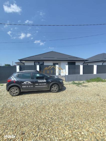 Casă cu 3 camere cu Teren 315 Mp în Vidra