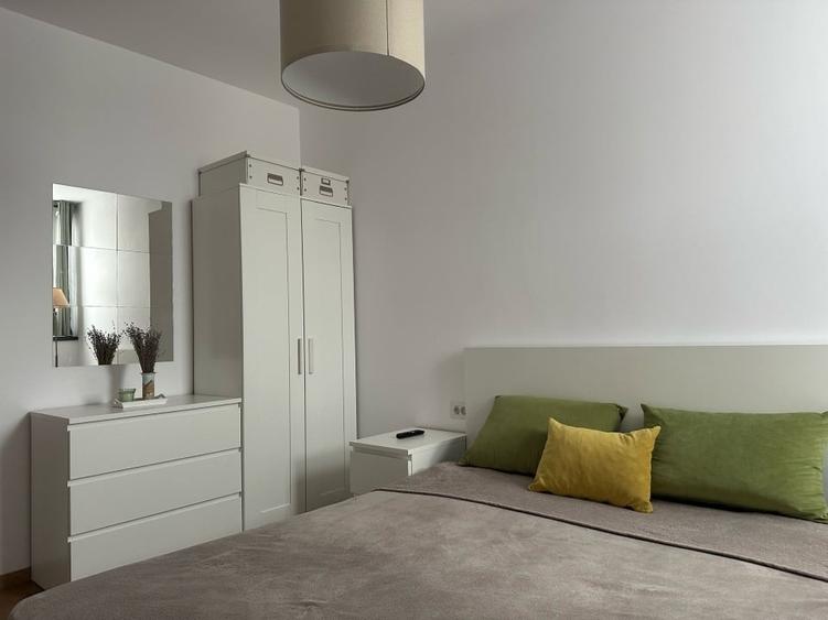 Apartament cu 2 camere decomandat, mobilat în Take Ionescu