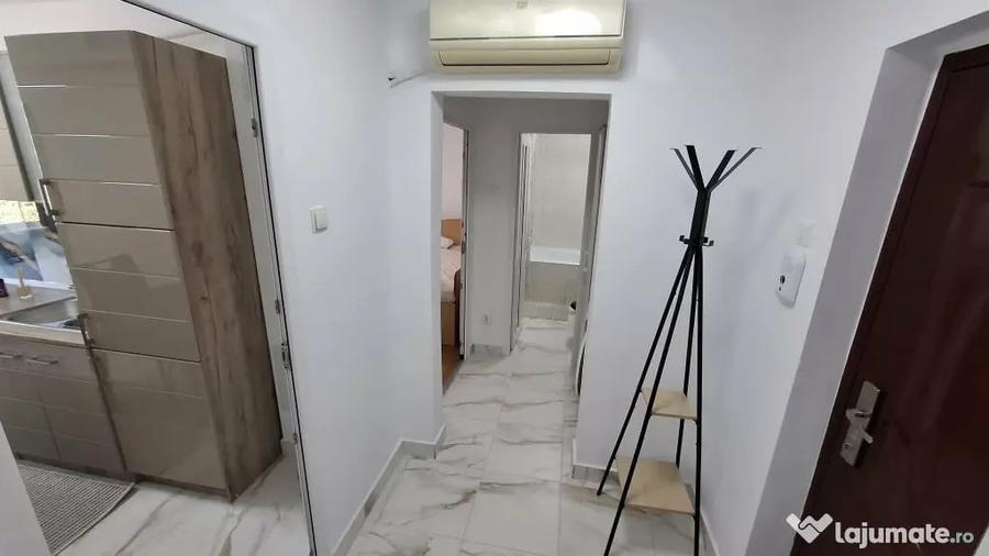 Apartament cu 2 camere decomandat în Independenței