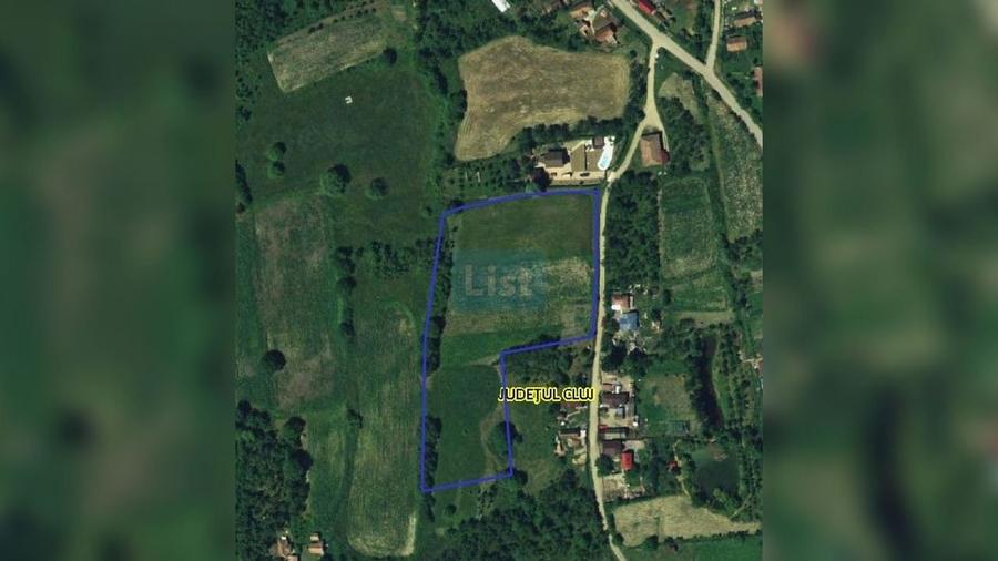 Teren agricol intravilan de 12614 mp, în Ghirolt