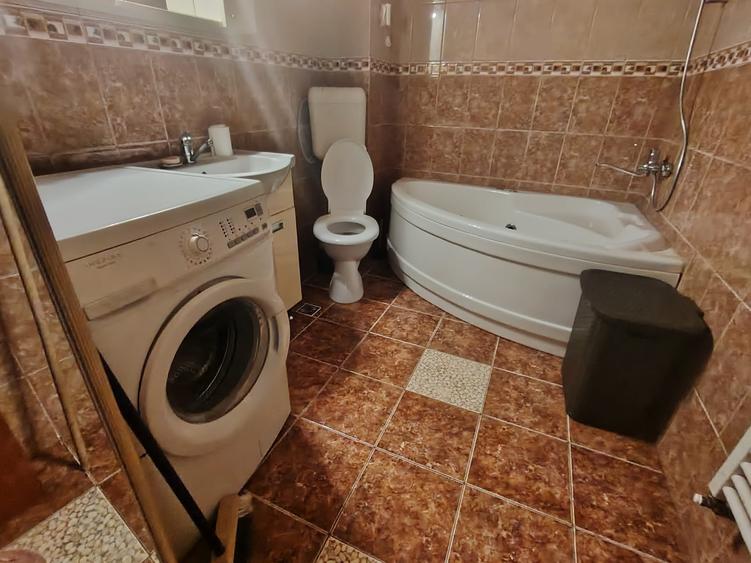 Inchiriere ap 2 camere , 55 mp , Florilor - 10