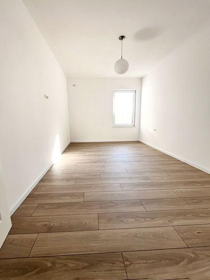 Duplex cu 3 camere cu Teren 370 Mp în Covaci