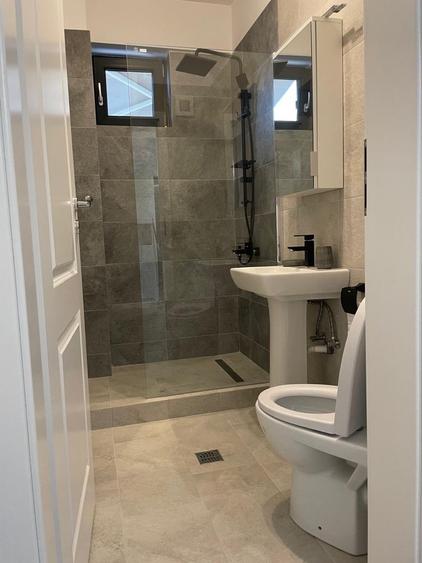 Apartament cu 3 camere decomandat în Parcul Circului
