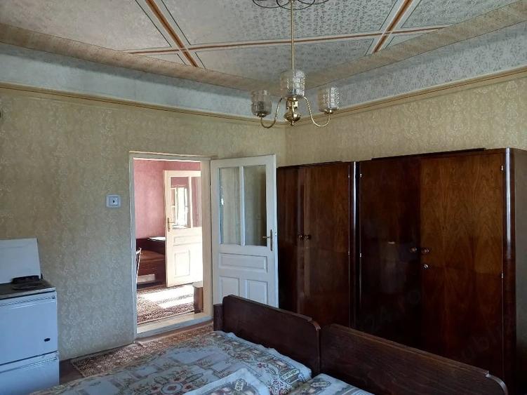 Casă cu 3 camere cu Teren 650 Mp în Central